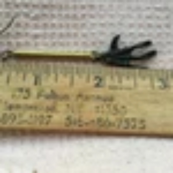 Creepy Black Skeleton earrings - Creepy Hand Earrings - Gothic Earrings - Spooky - Picture 3 of 3